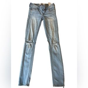 Hollister jeans size 0/24